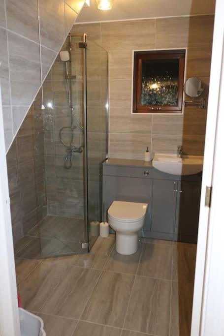 Entire -4 Bedrooms Detached House With Driveway Nottingham Eksteriør bilde